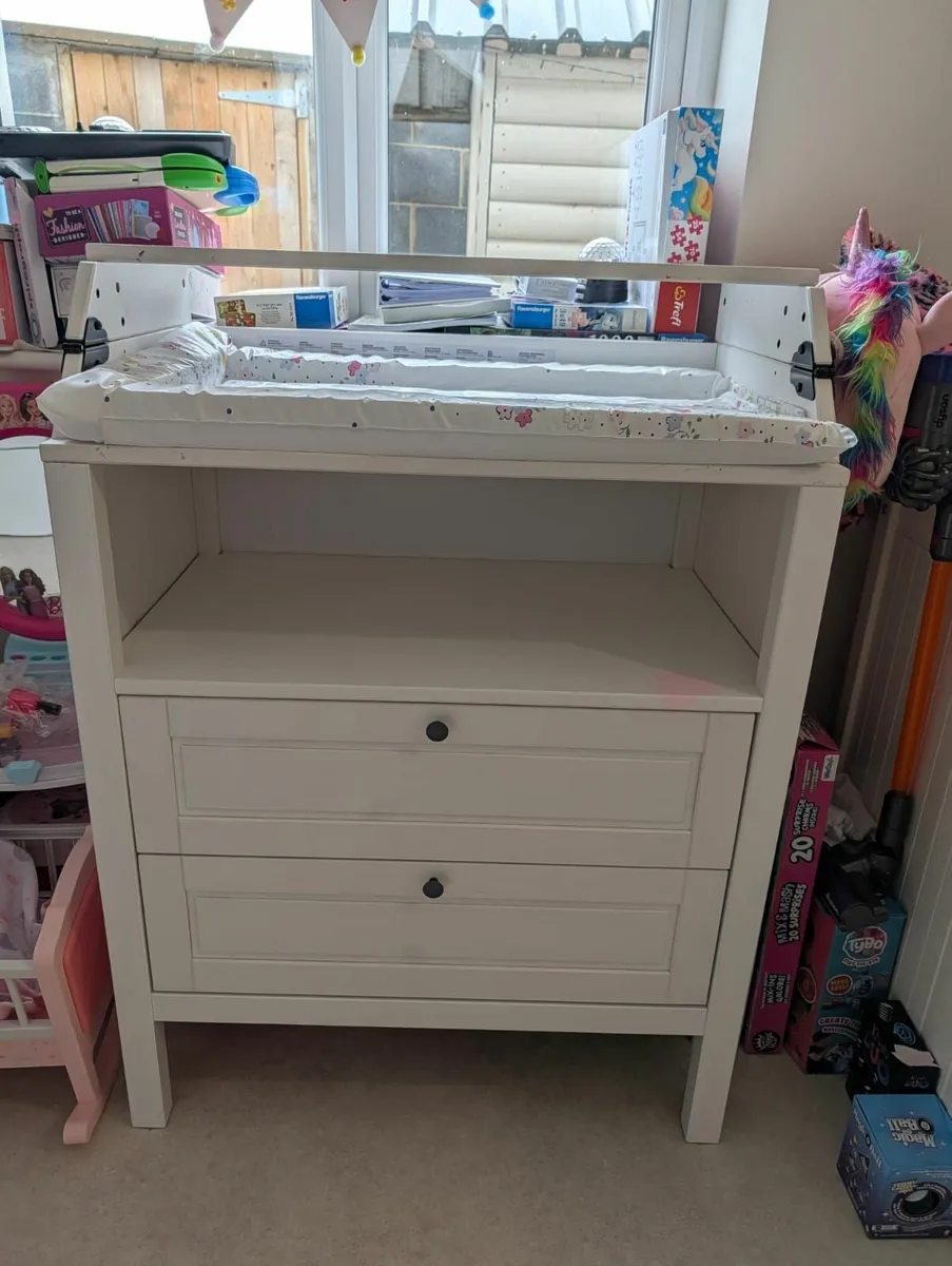 SUNDVIK Ikea Changing table - Image 4