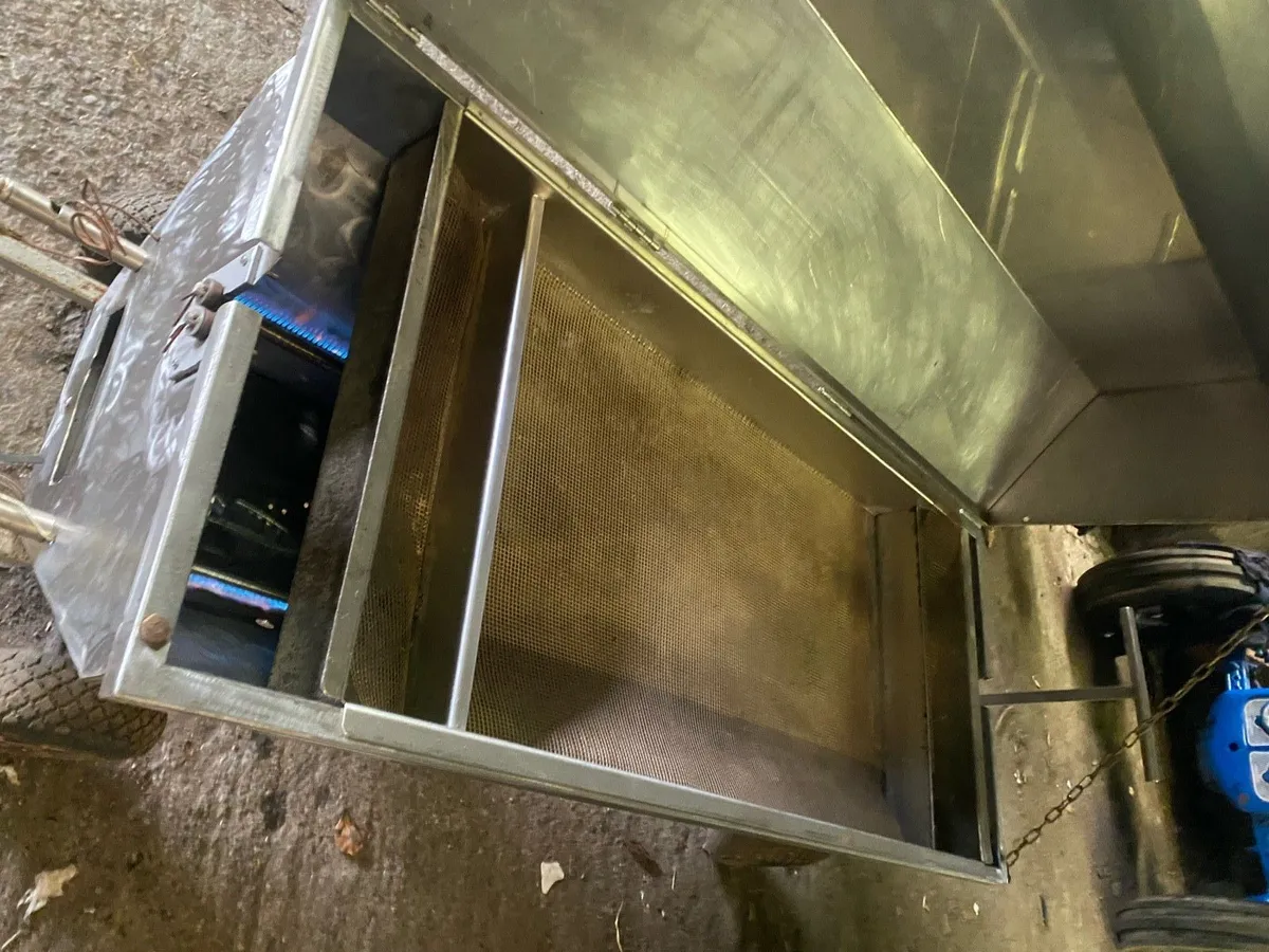 catering equipment - Image 1