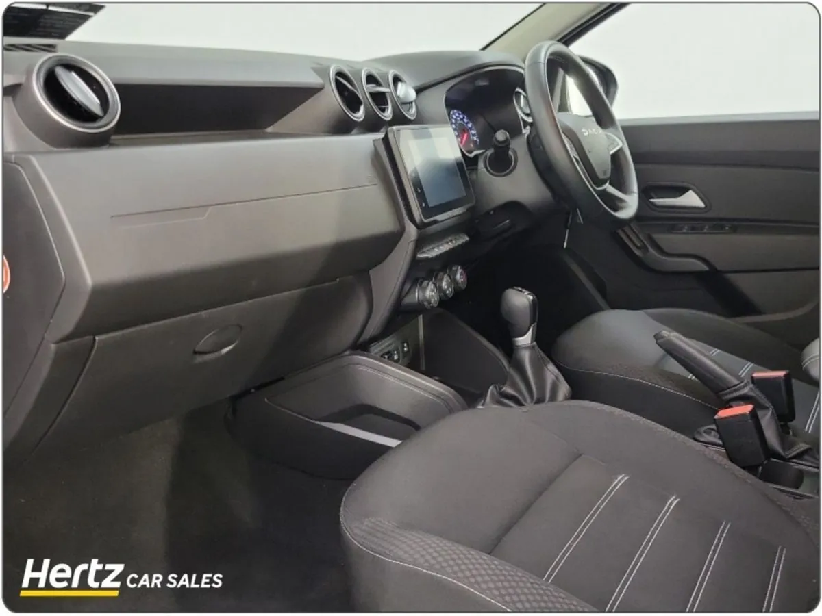 Dacia Duster Expression 1.3 Petrol Automatic - Image 4