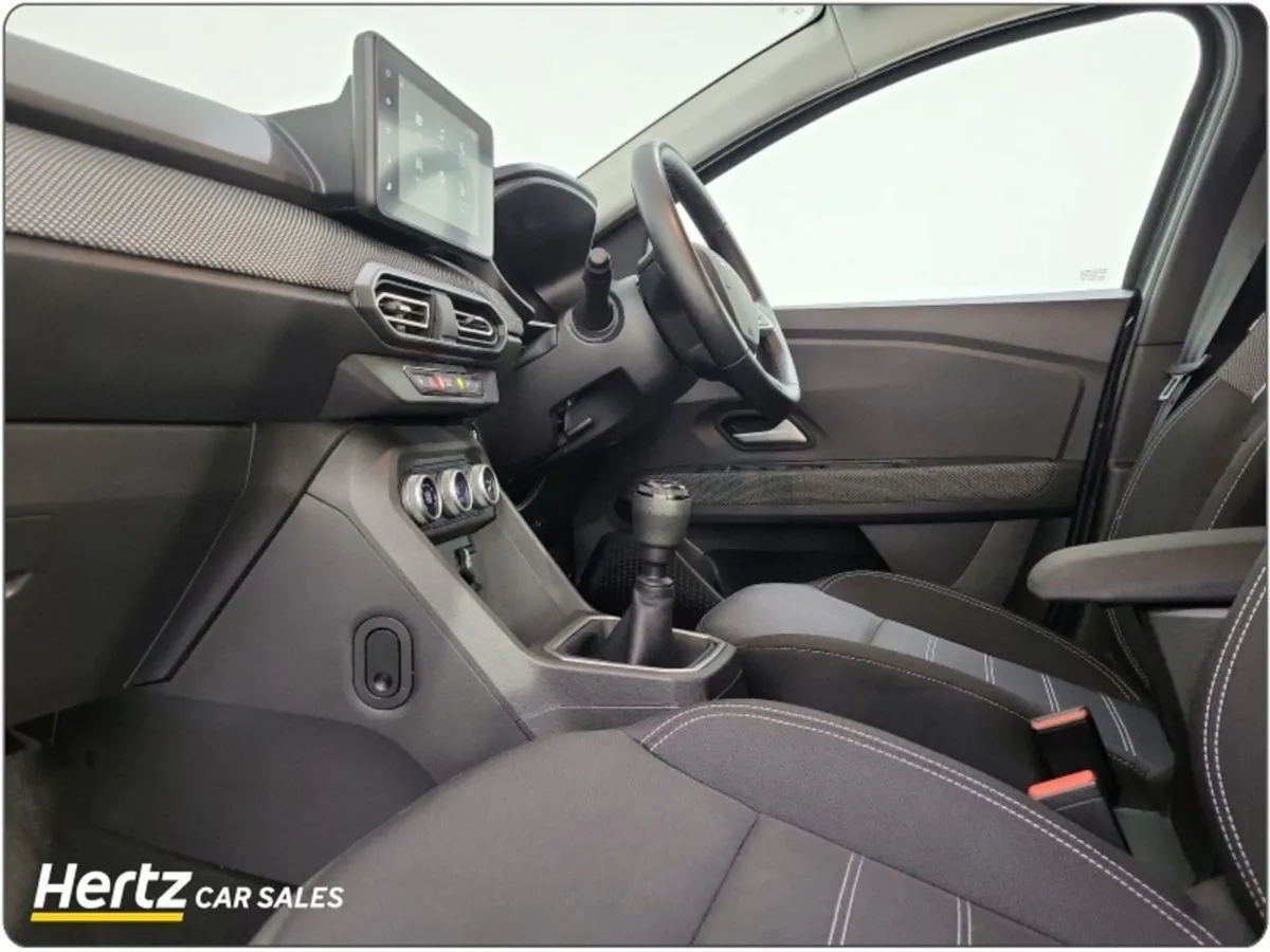 Dacia Jogger Expression 1.0 Petrol Manual 7 Seater - Image 4
