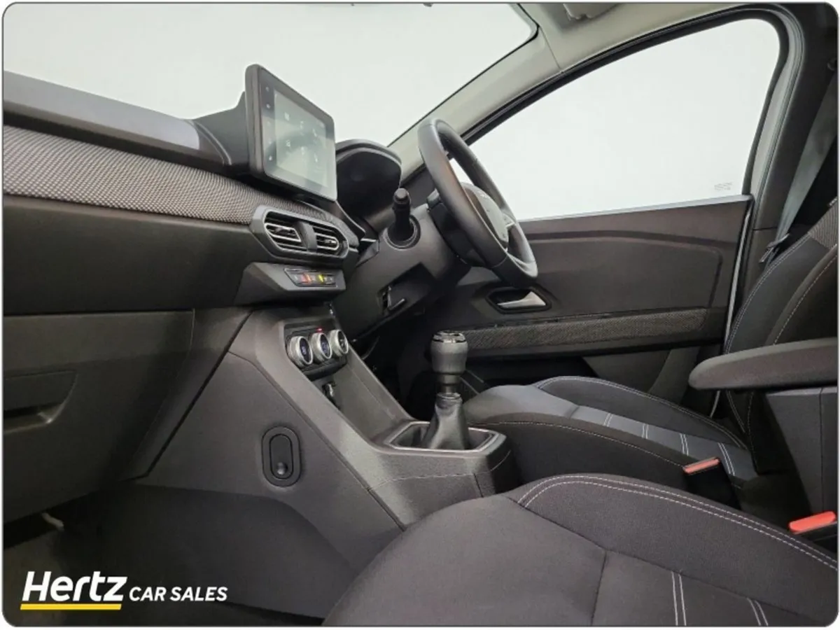 Dacia Jogger Expression 1.0 Petrol Manual 7 Seater - Image 4