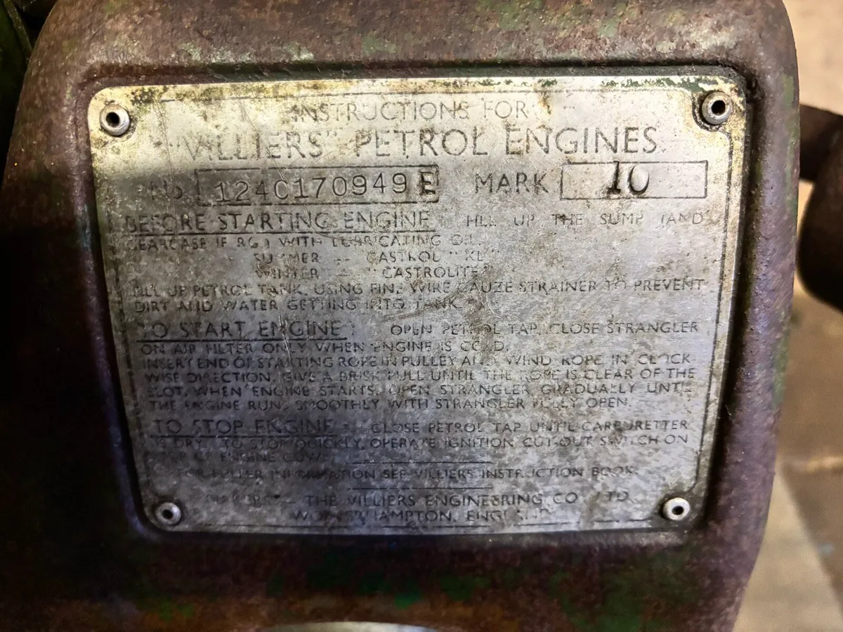 Petter A1, VilliersMK10, cast iron seats, car dash - Image 3