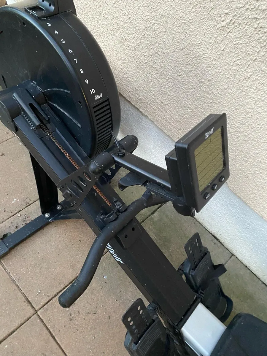 Rowing machine - Image 3