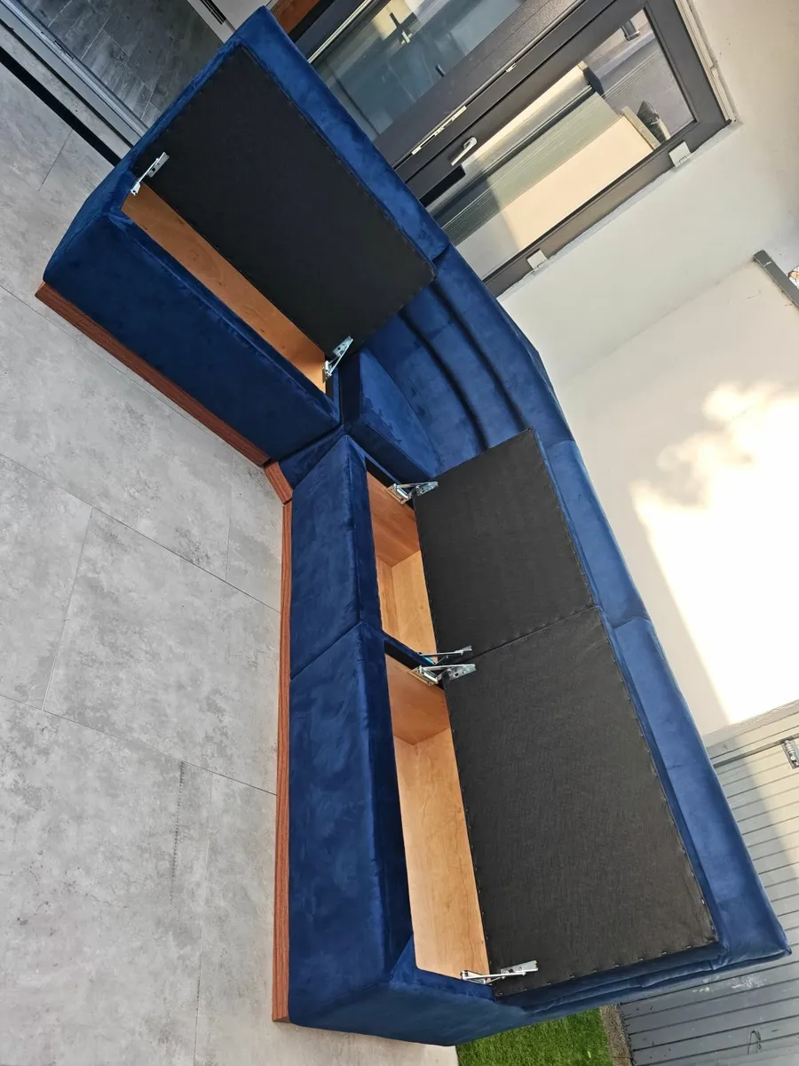 Sofa corner kitchen - Image 1