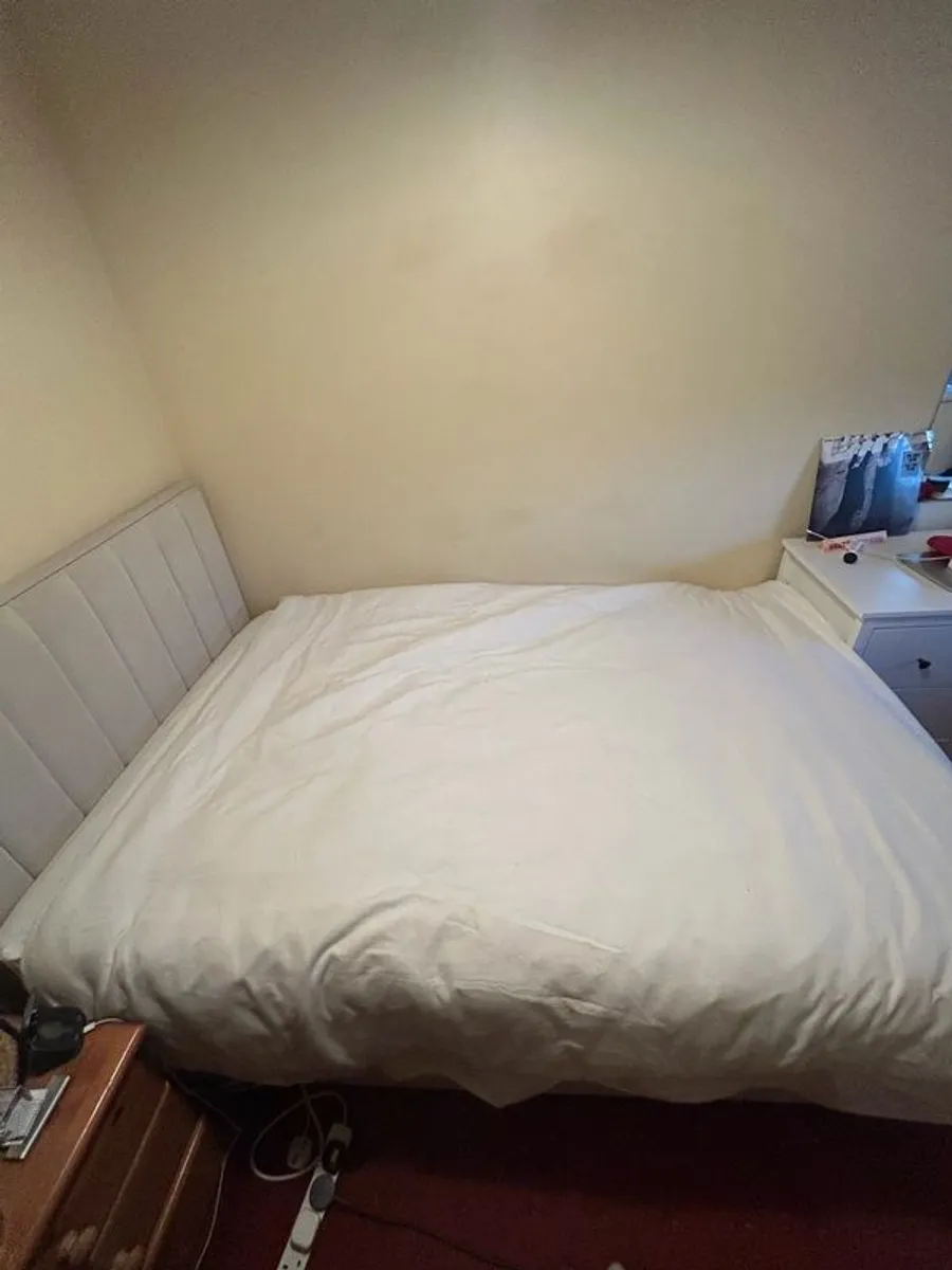 Small Double Divan Bed + Mattress with Storage & High Quality Bedding - Image 2