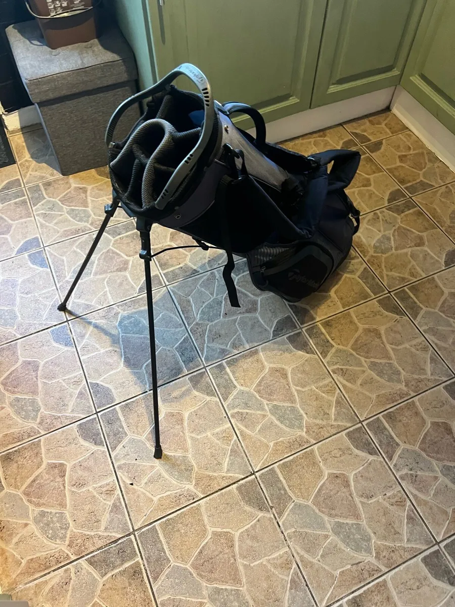 Taylormade stand bag - Image 4