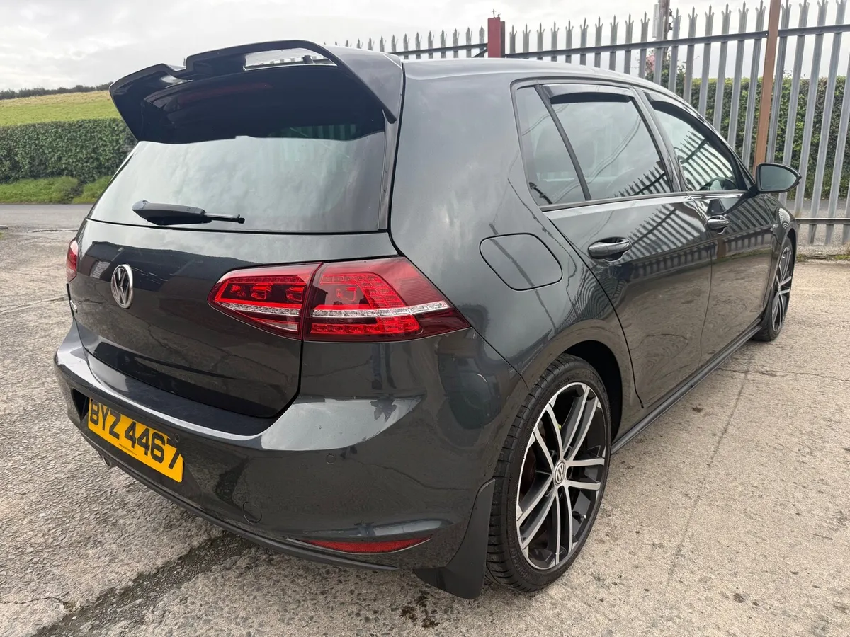 2015 VW GOLF 2.0 TDI GTD 5dr DSG - Image 2