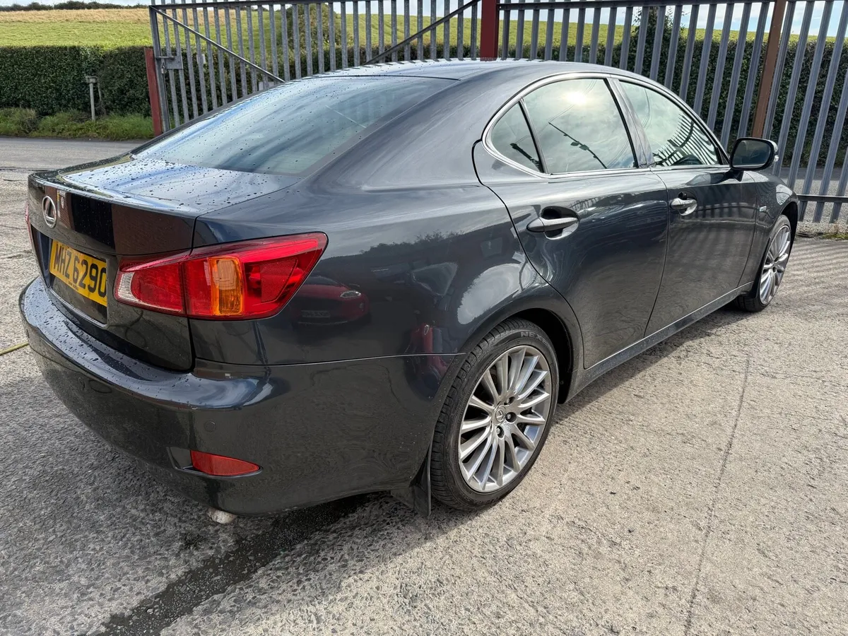 2010 Lexus IS220d F-Sport 4dr 6sp - Image 2