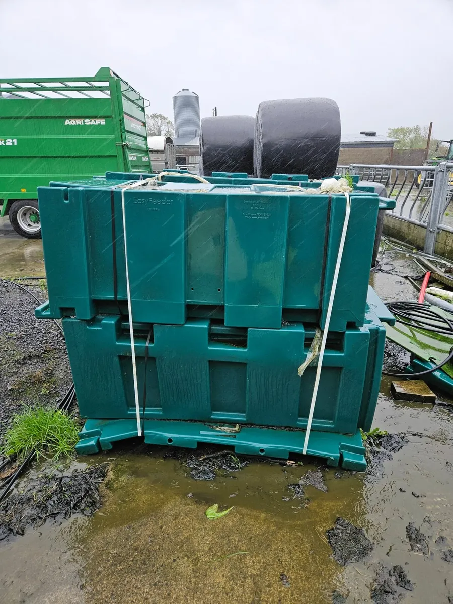 Easyfix feeding troughs - Image 2