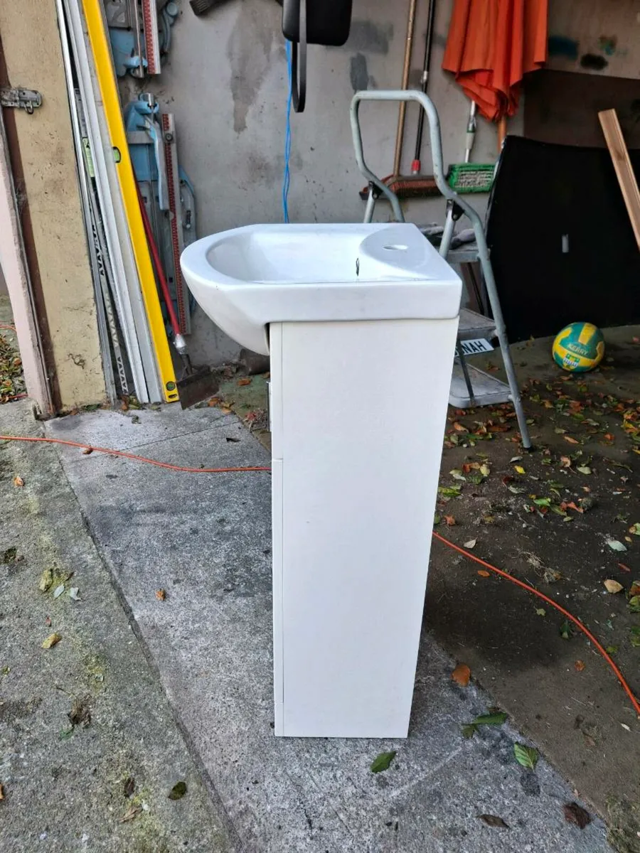 Sink cabinet - Image 2