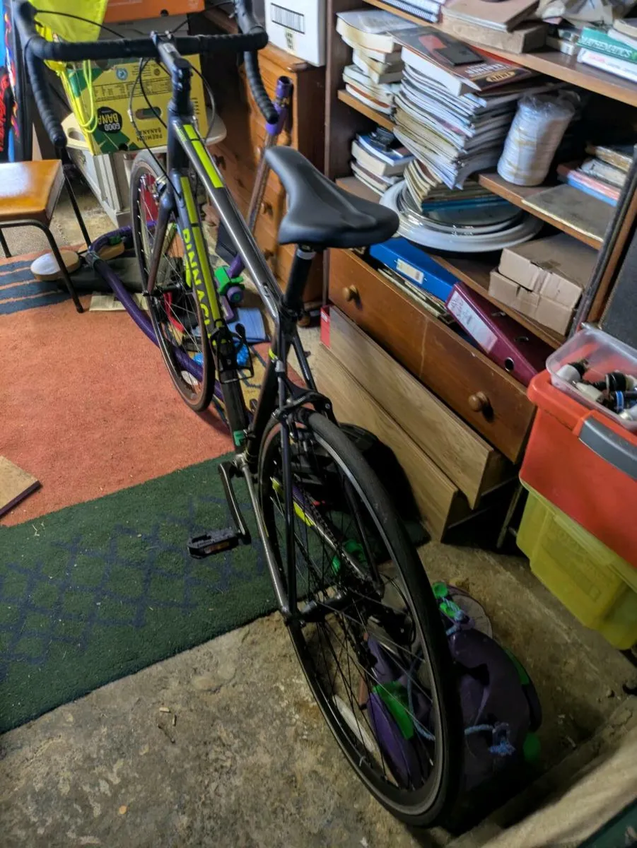 Pinnacle 1 road race bike - Image 1