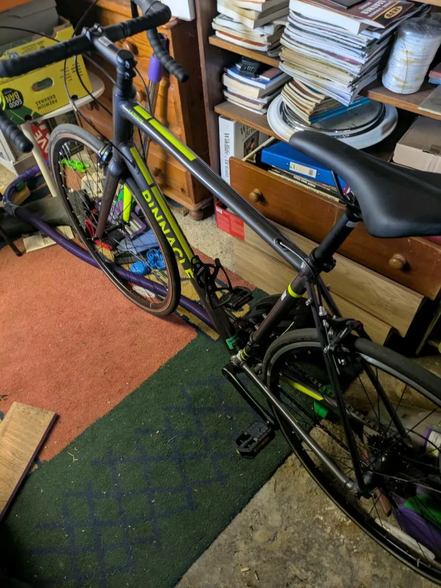 Pinnacle 1 road race bike - Image 4