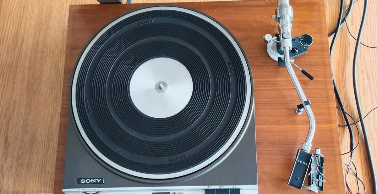 Sony PS-2250 turntable + PUA 114 tonearm - Image 2