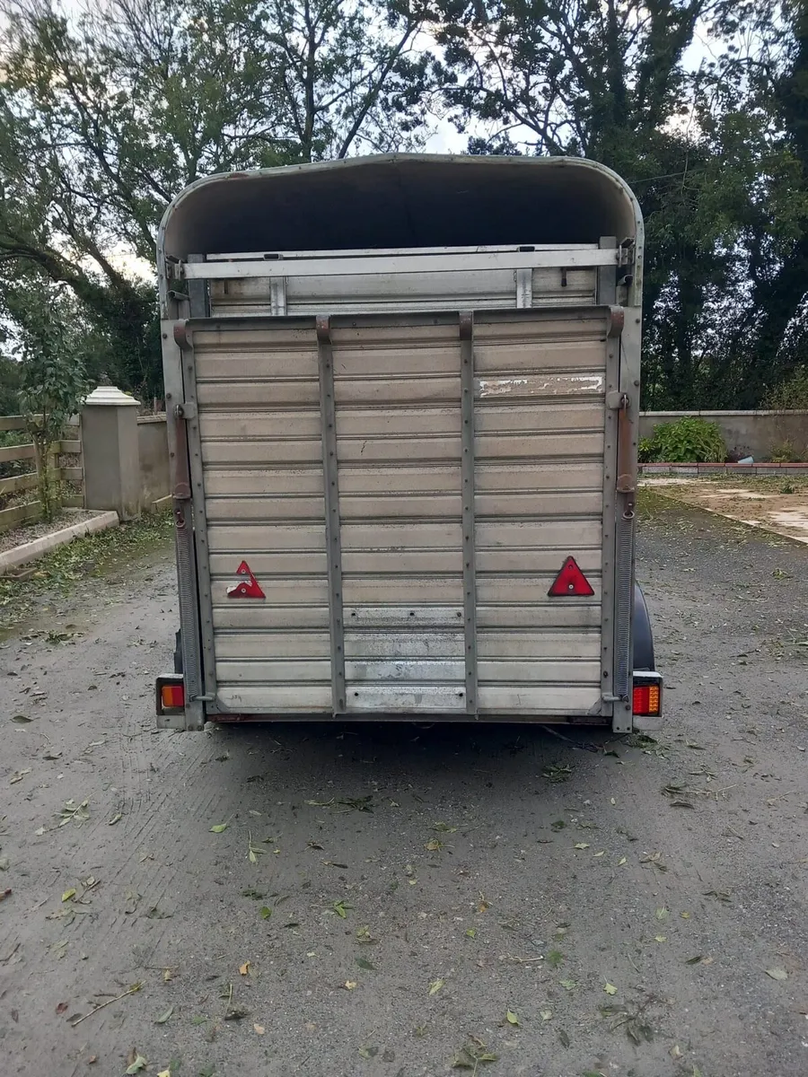 Ifor Williams 10ft x 5ft double axle trailer - Image 2