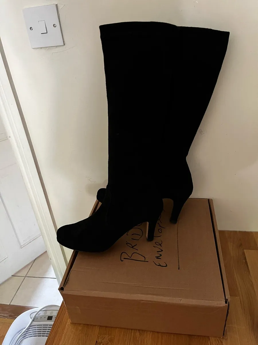 LK Bennett Black suede knee high boots - Image 3