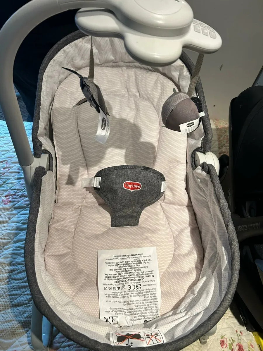 baby tiny love rocker - Image 3