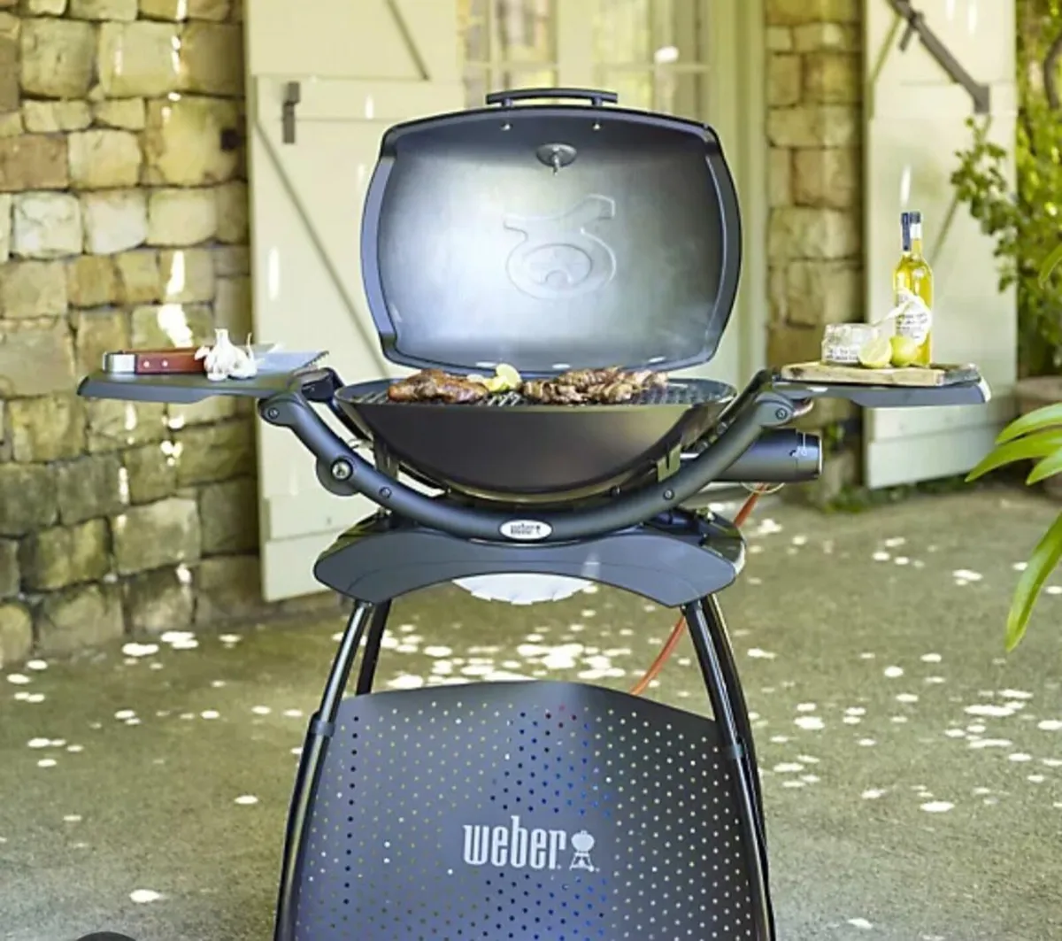 Weber Q 2200 Gas Barbeque