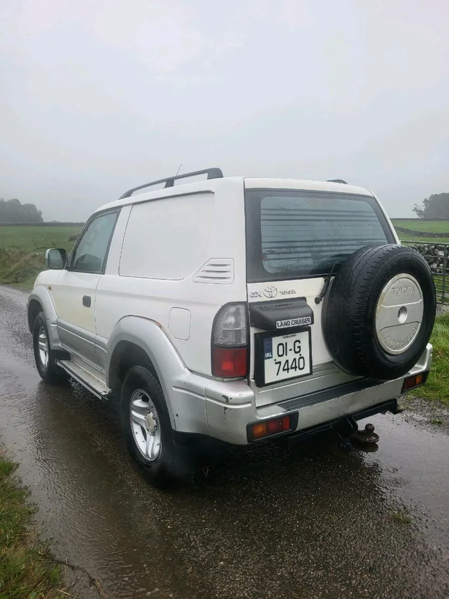 Toyota landcruiser swb D4D - Image 4