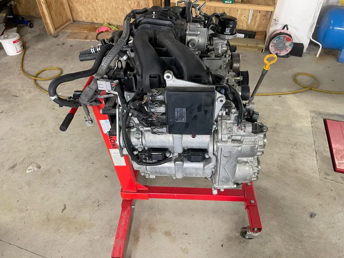 GT86 Engine - Image 2