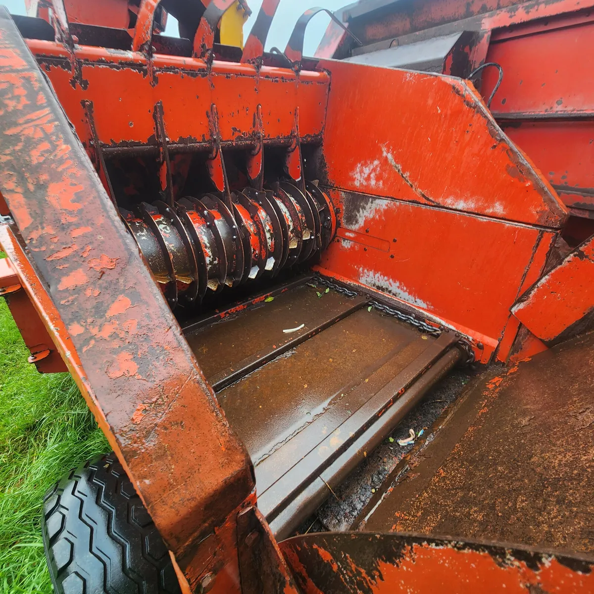Tomahawk 808 straw chopper - Image 3