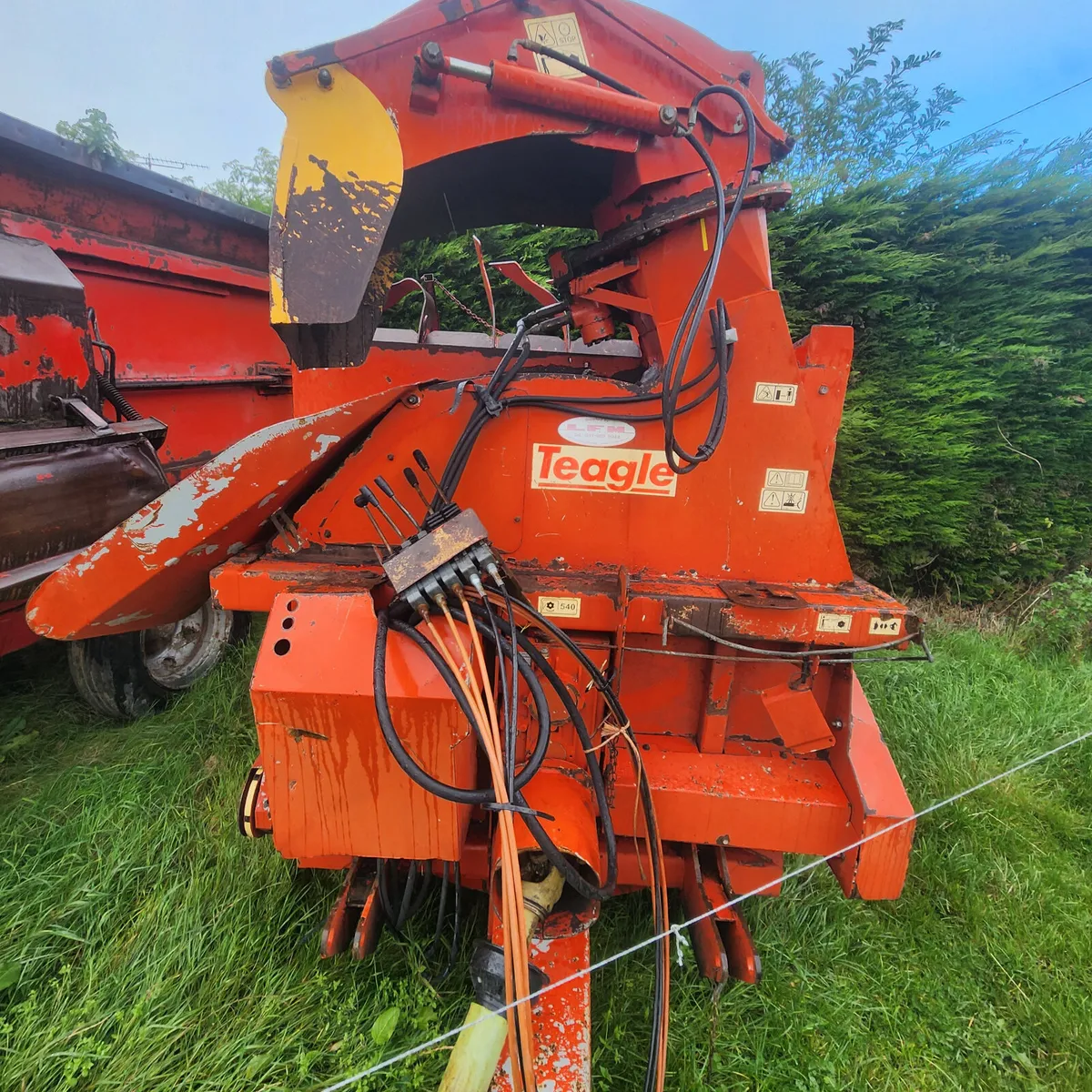 Tomahawk 808 straw chopper - Image 1