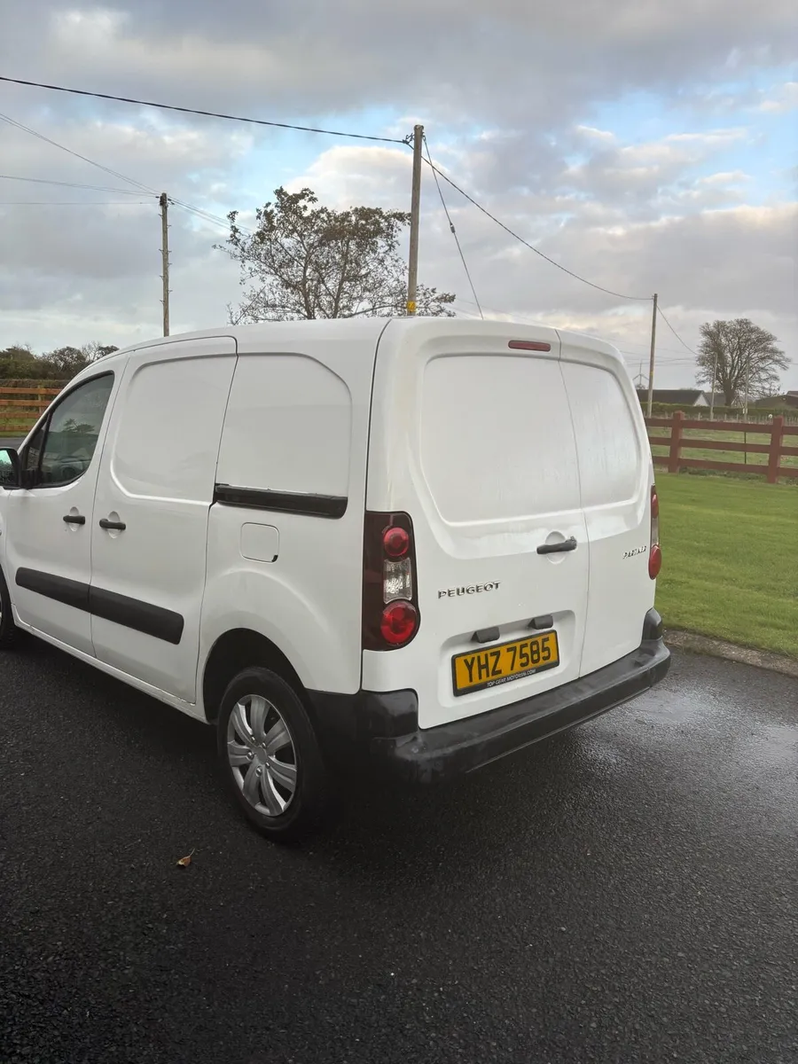 2014 Peugeot partner 200vrt (berlingo) - Image 3