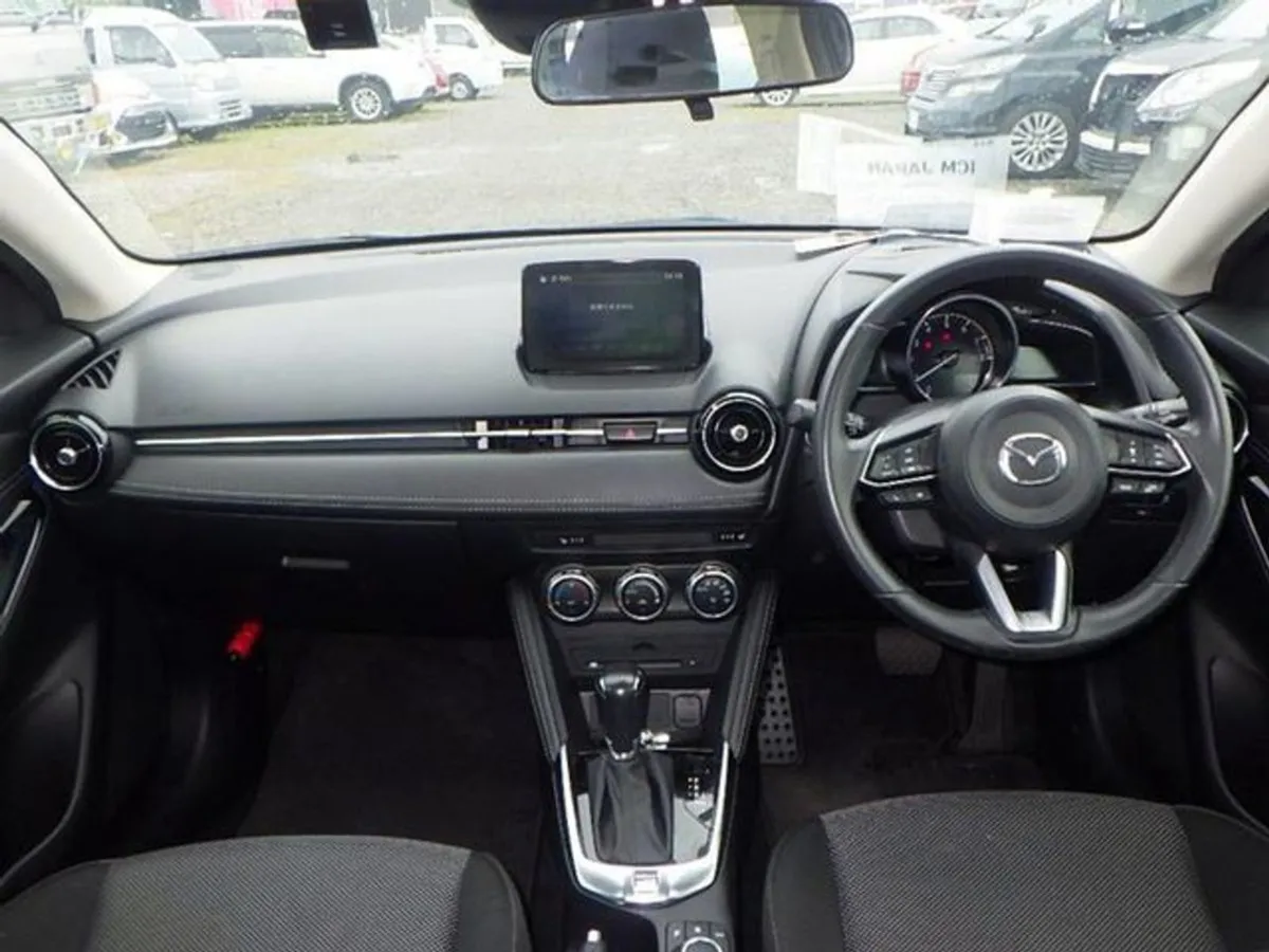 Mazda 2 1.3 Automatic - Image 2