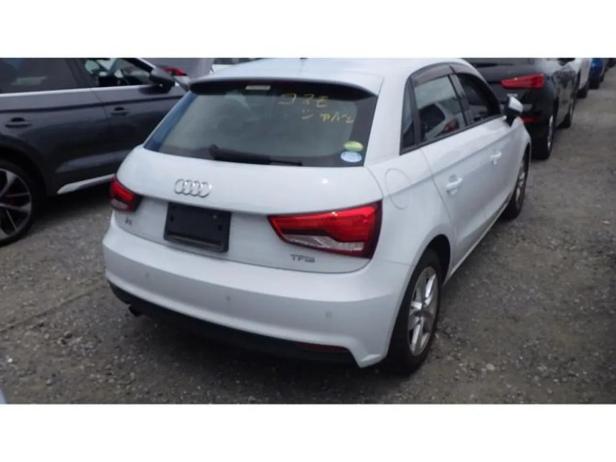 Audi A1 1.0 Tfsi - Image 2
