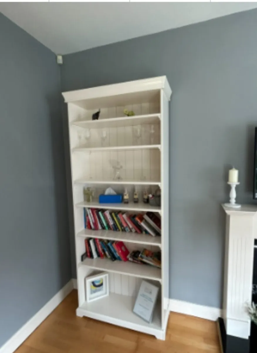 Book case - Image 2