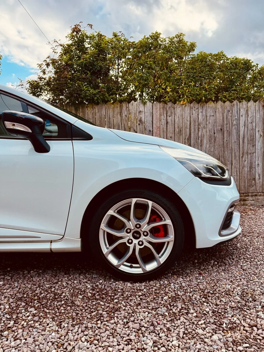 Clio RS 200 EDC (Automatic) - Image 4