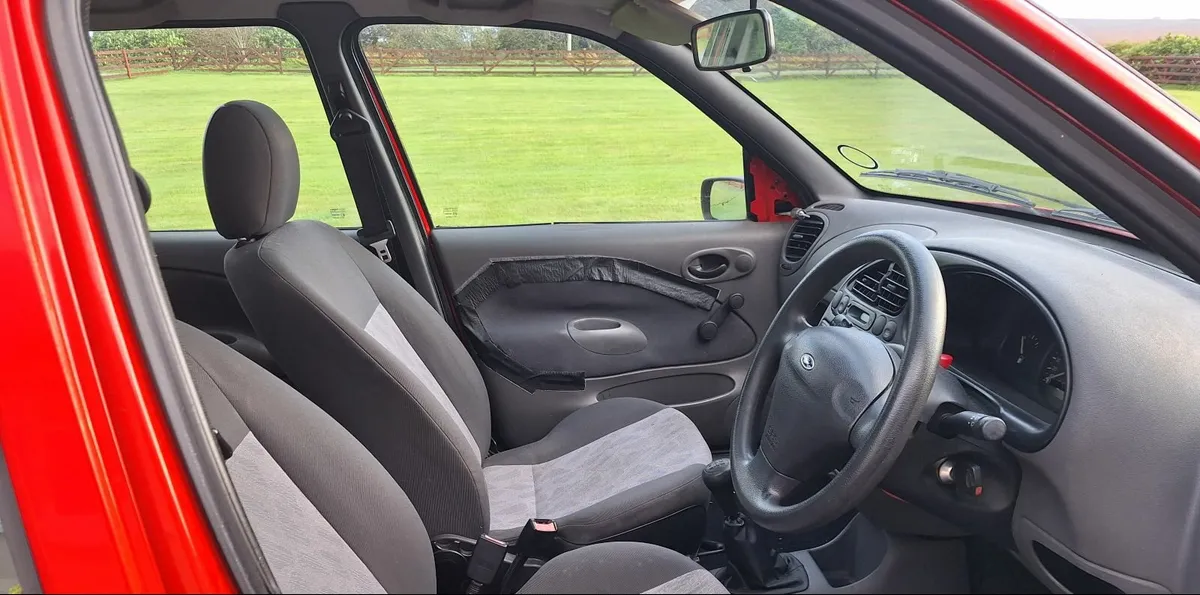 Ford Fiesta 2000 - Image 3