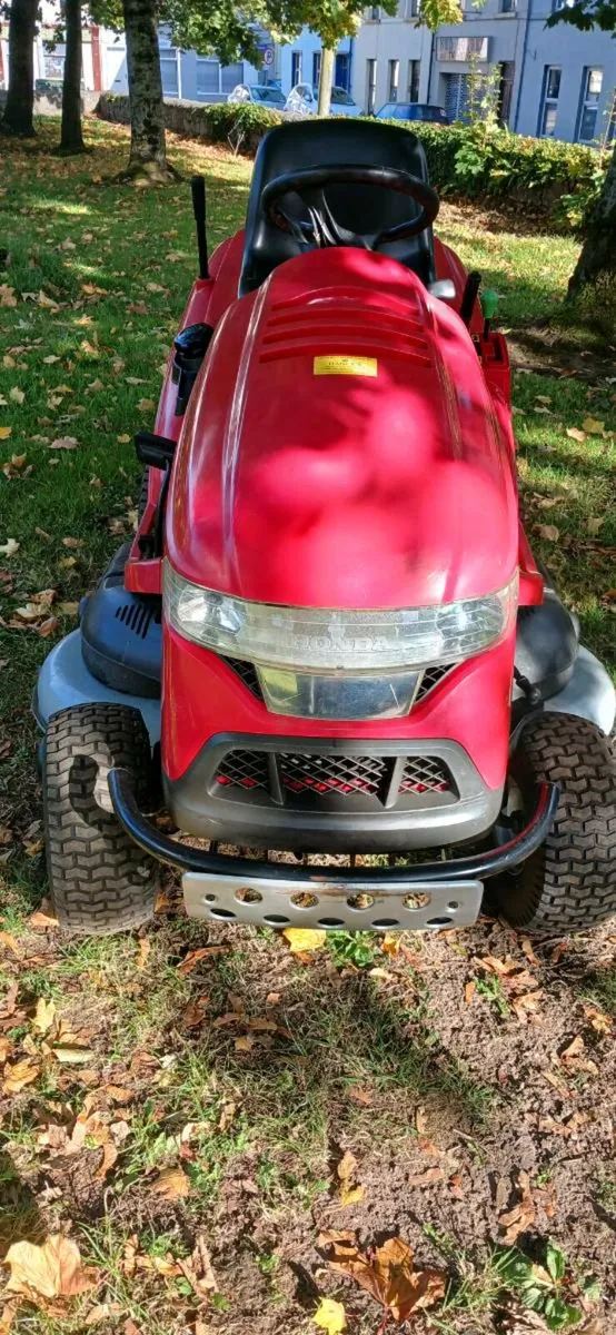 Honda 2622 48" Tractor Mower - Image 1