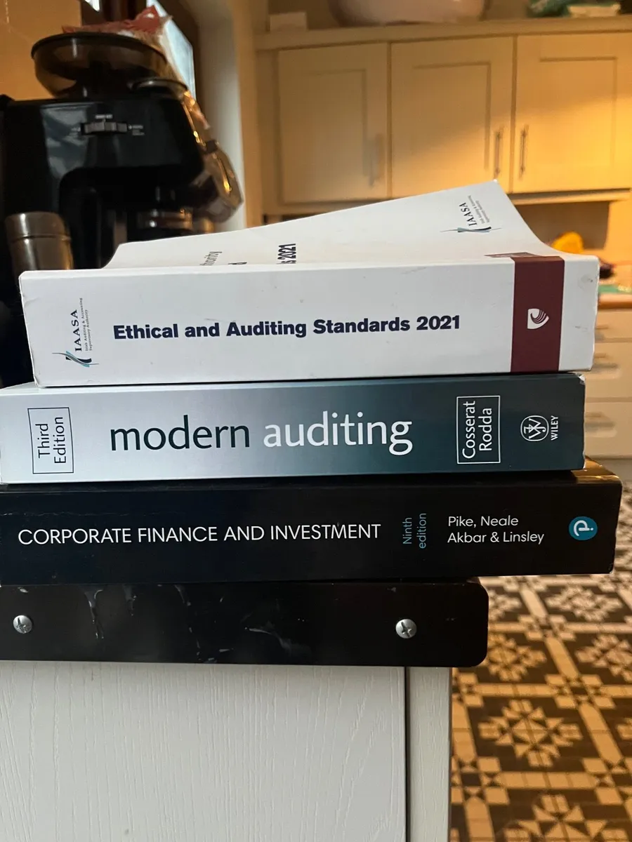 Free to take away - accounting, finance books