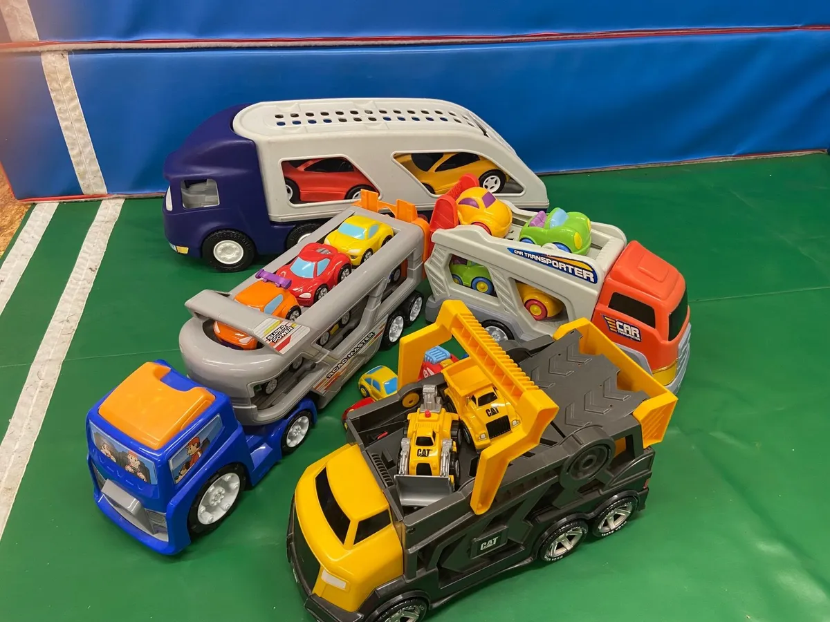 Collection of toy cars - Image 1