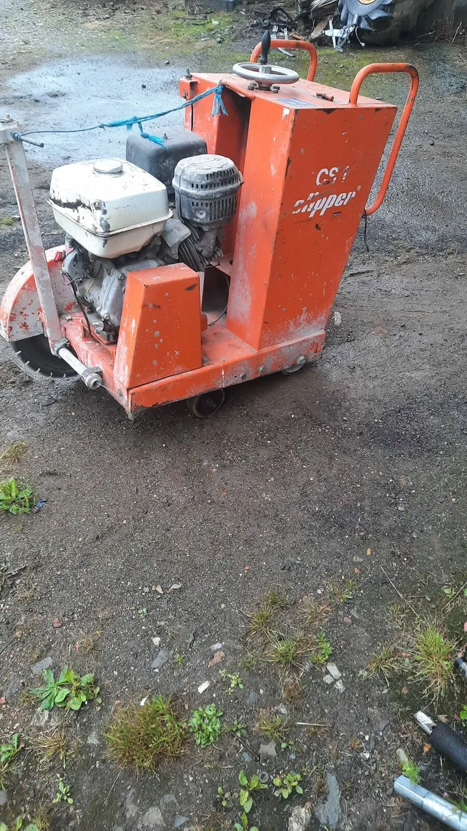 Clipper petrol road saw -- like new - Image 1