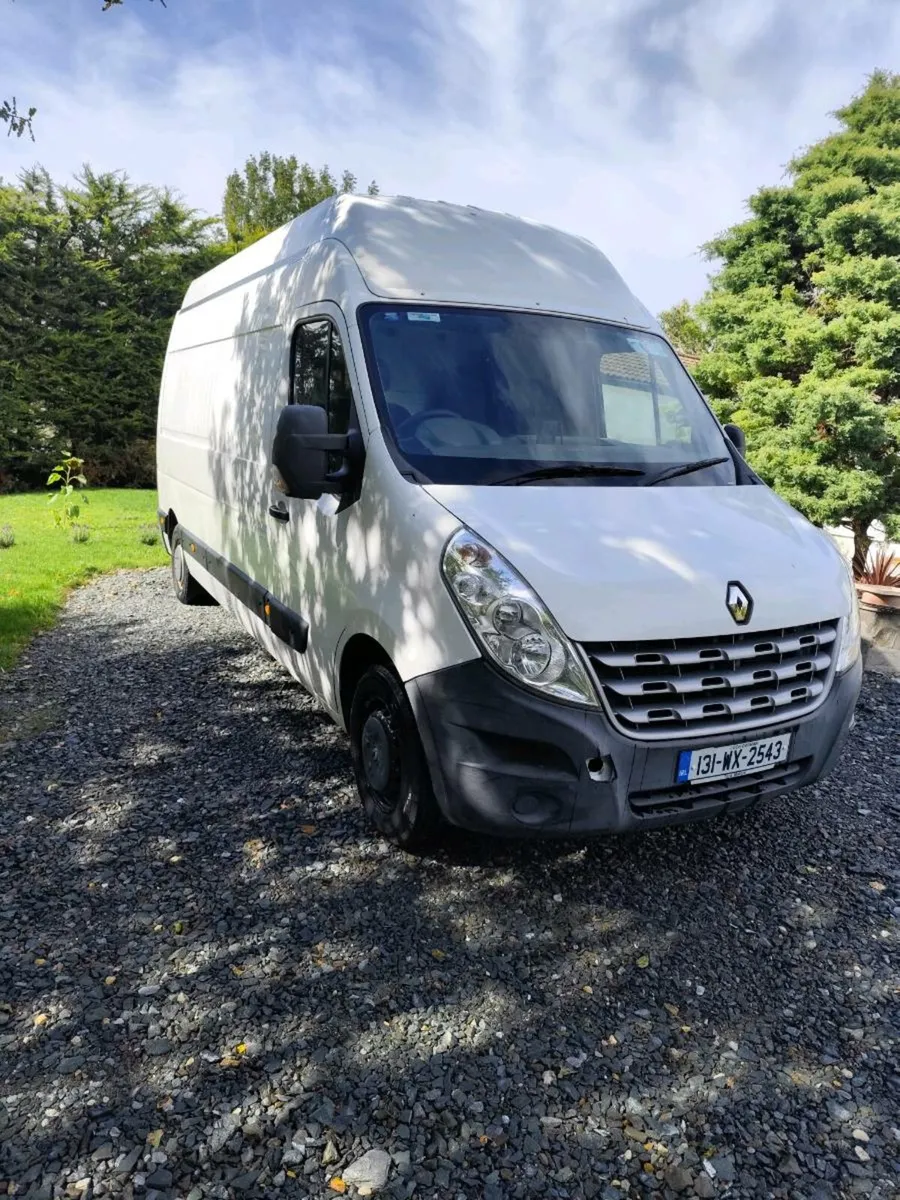 Van - Image 1