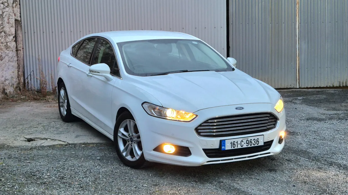 Ford Mondeo 1.5TDCi Zetec 120PS - Fully Serviced - Image 1