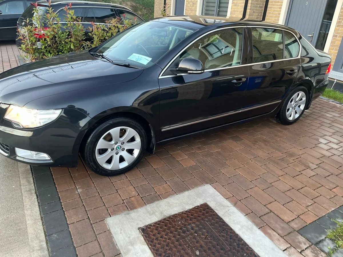 Skoda Superb 1 previous owner. - Image 3