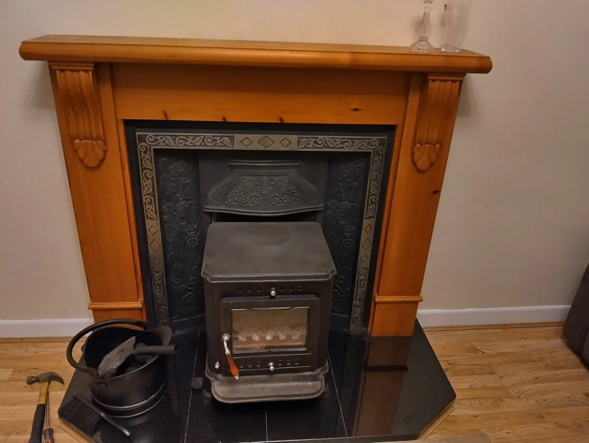 Fireplace surround - Image 3