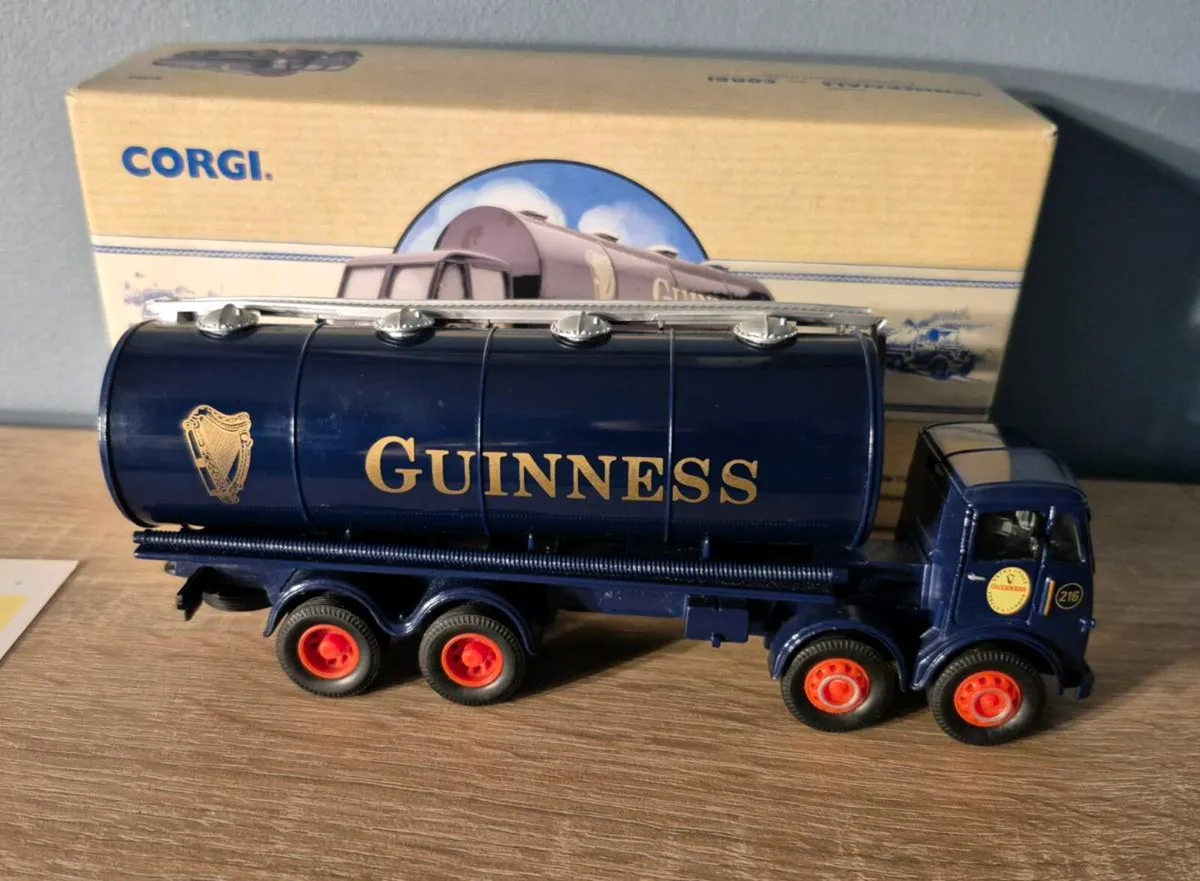Corgi Guinness Foden Tanker - Image 1