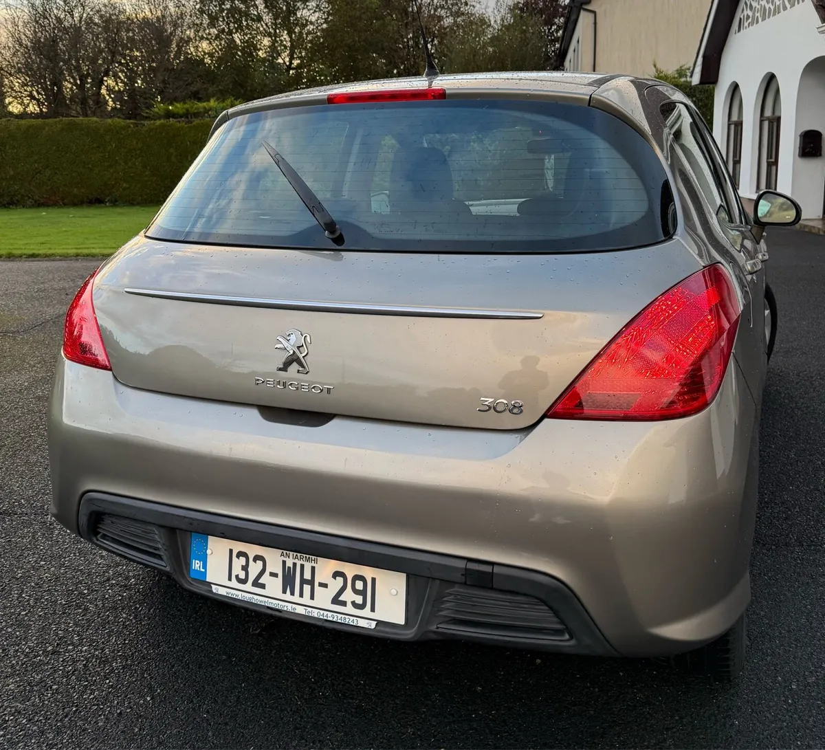 PEUGEOT 308 1.6 HDI 92 4DR - Low Mileage - Image 4