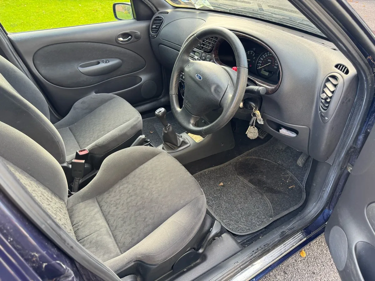 2002 Ford Fiesta 1.25 Ghia - 30,000mls, 1 Owner - Image 4
