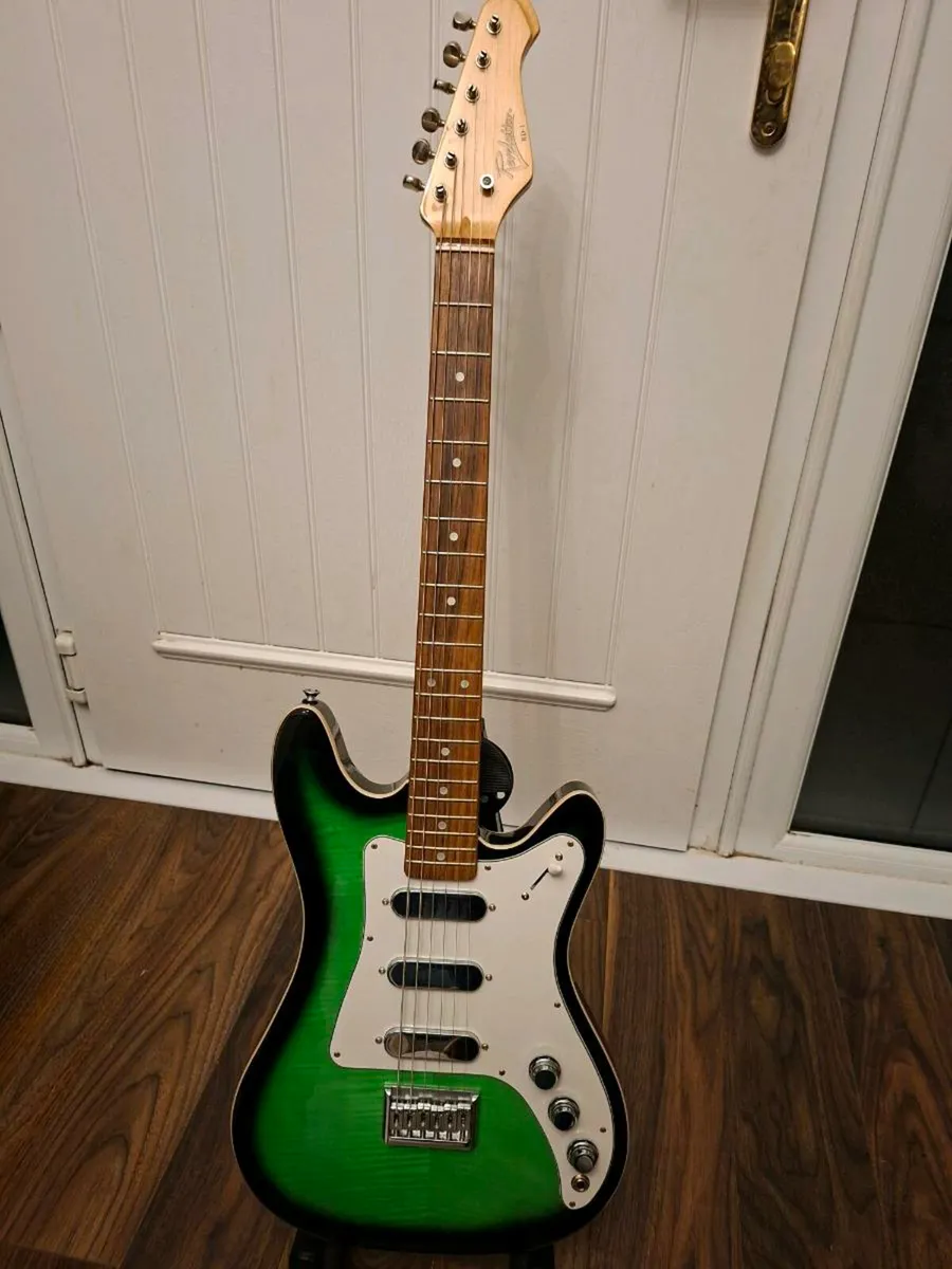 Guitar - Image 2