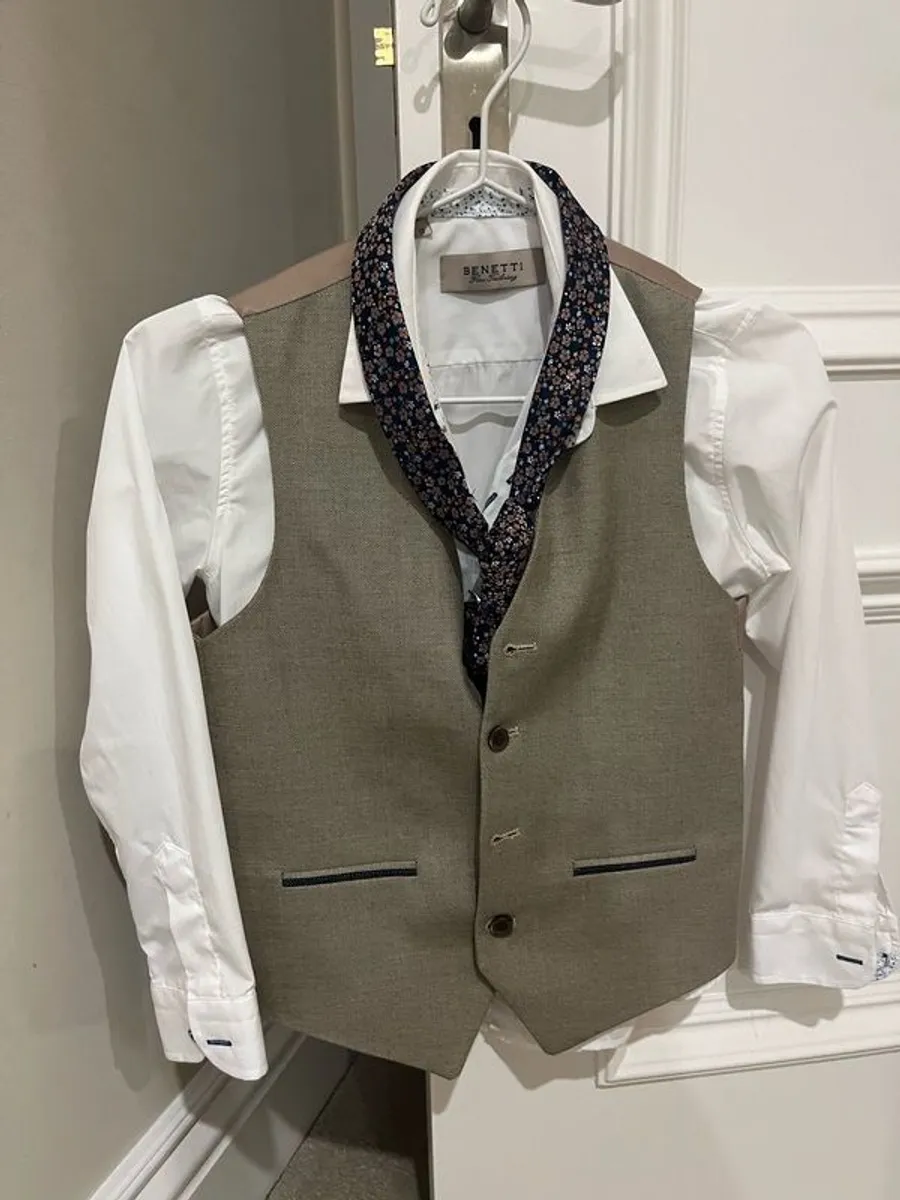 Benetti Boys Communion Suit - Image 2