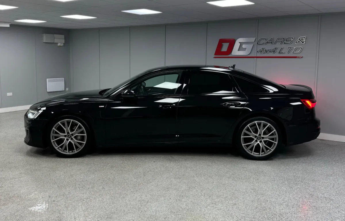 2021 Audi A6 2.0 40 TDI S Line Black Edition Auto - Image 4