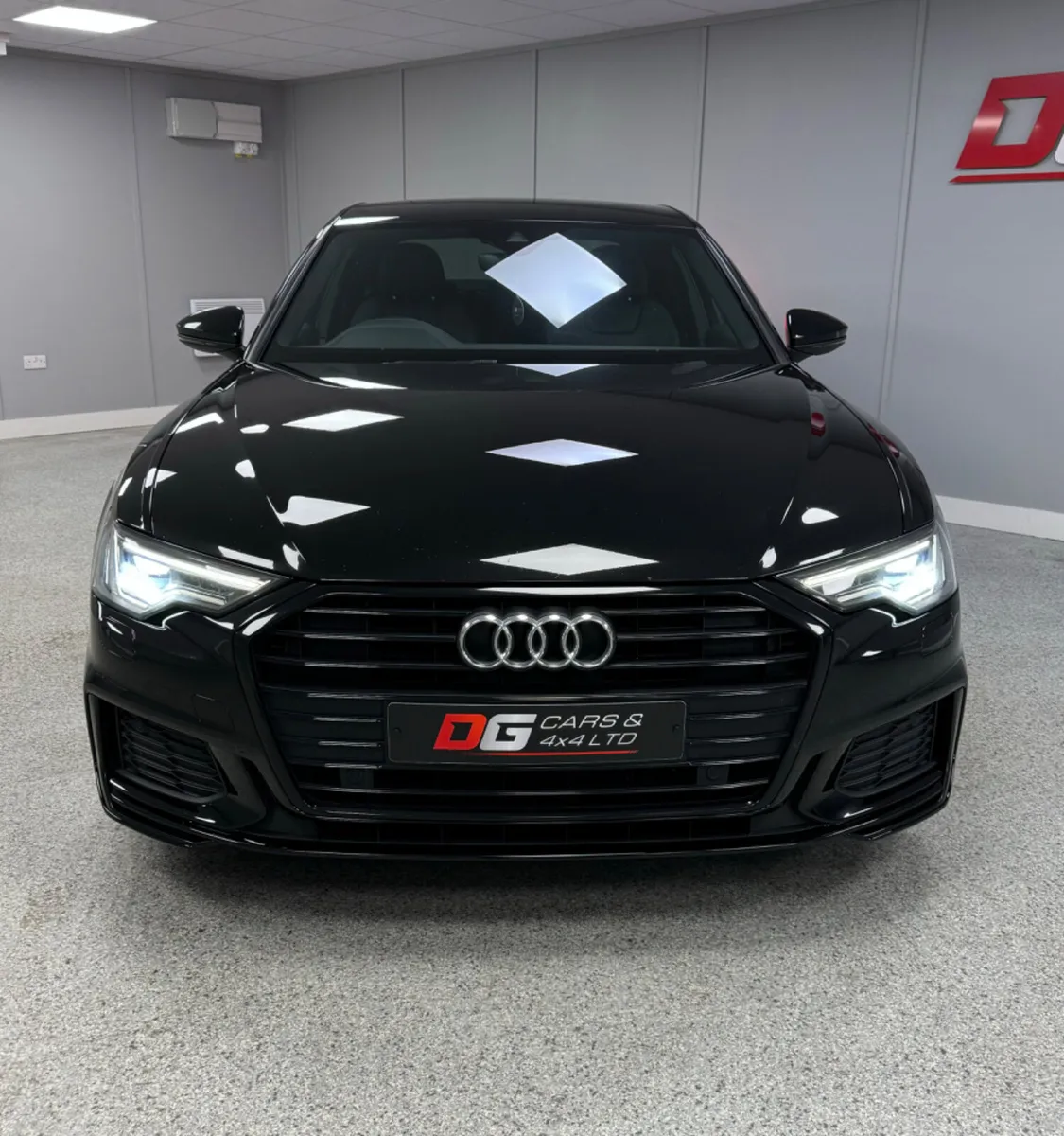 2021 Audi A6 2.0 40 TDI S Line Black Edition Auto - Image 2