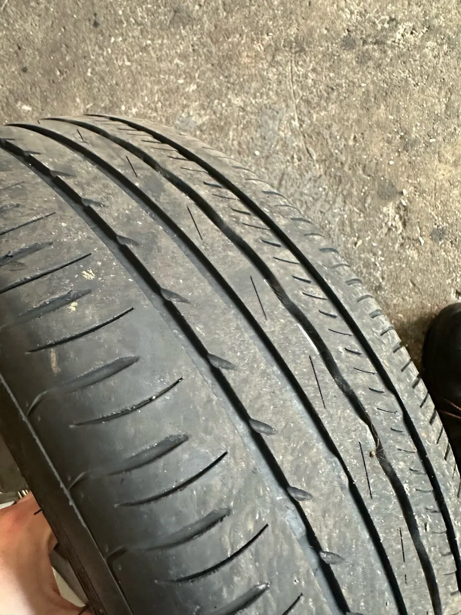 Volkswagen Golf alloys - Image 2