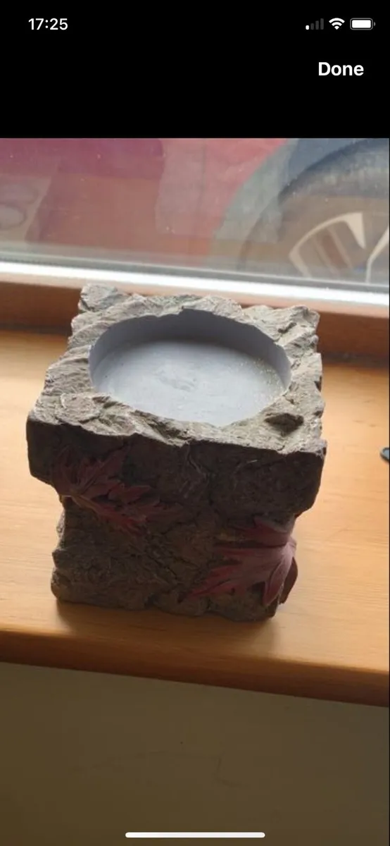 Candle holder