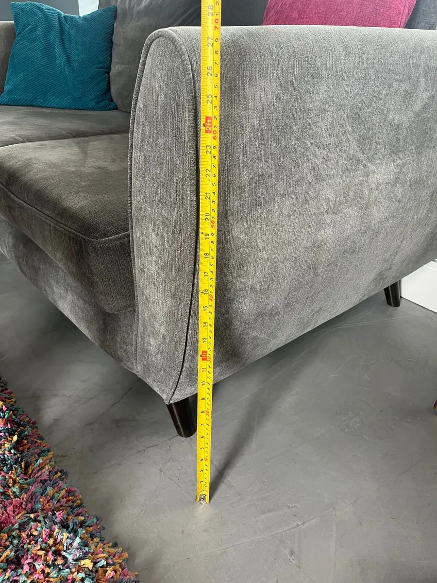 3 Seater Sofa - Image 3