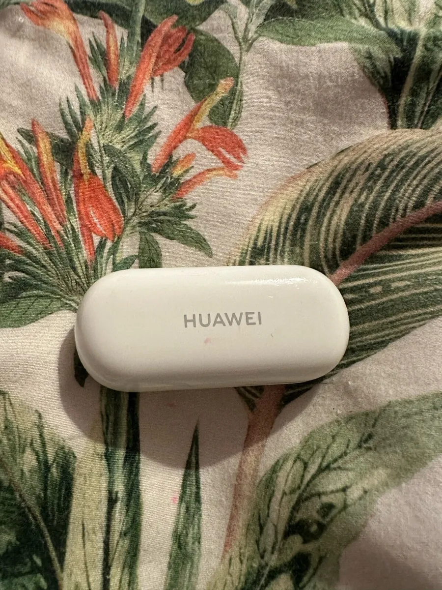 Huawei free Buds 3 - Image 2